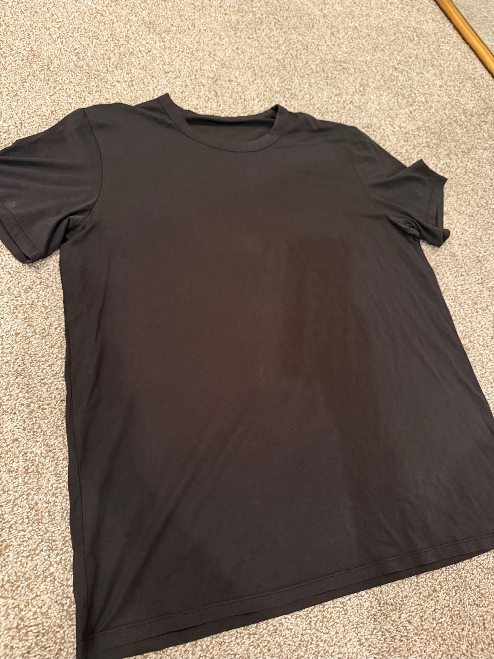 Mens Lululemon Black short sleeved shirt (large)